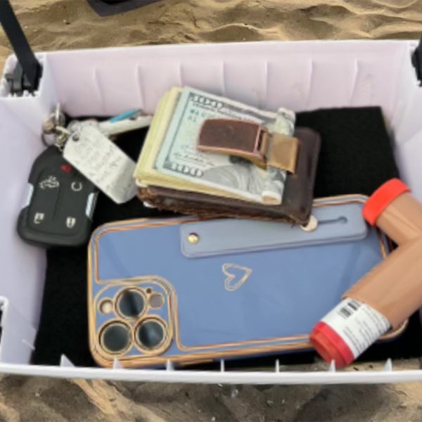 portable safes for beach